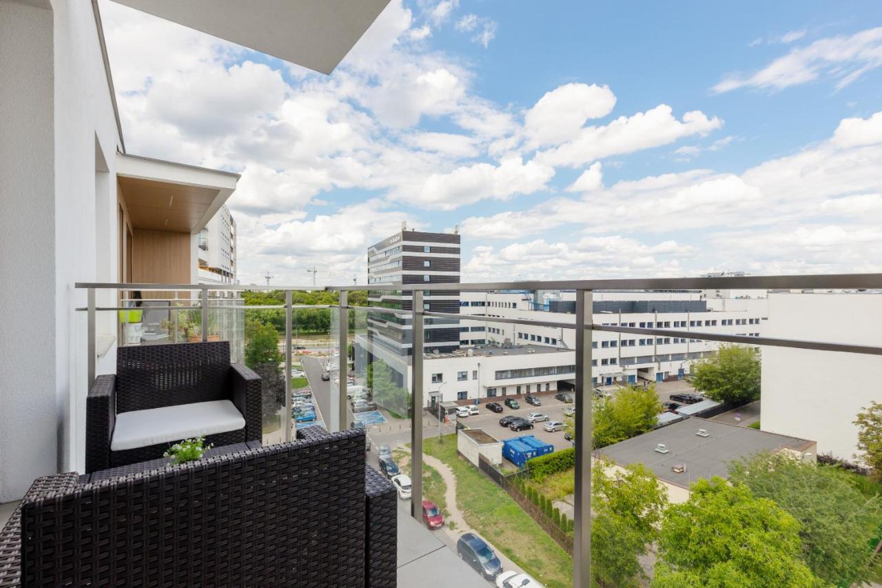 Cosy Apartment On Wola Goleszowska By Noclegi Renters Warsaw Luaran gambar